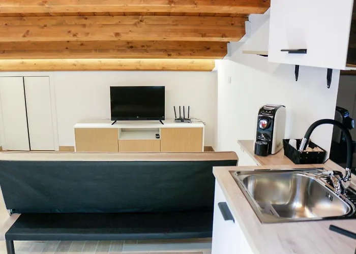 Il Regno Delle Due Sicilie Чефалу