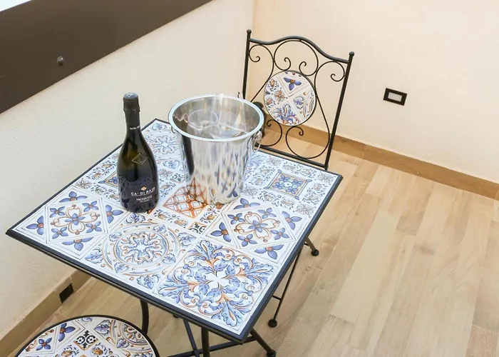 Il Regno Delle Due Sicilie Чефалу